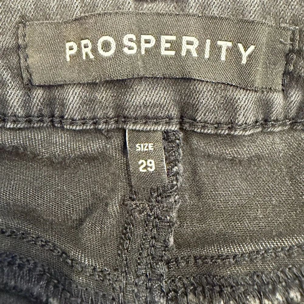 Prosperity Denim Raw Hem Black Skinny stretch Jeans – Size 29